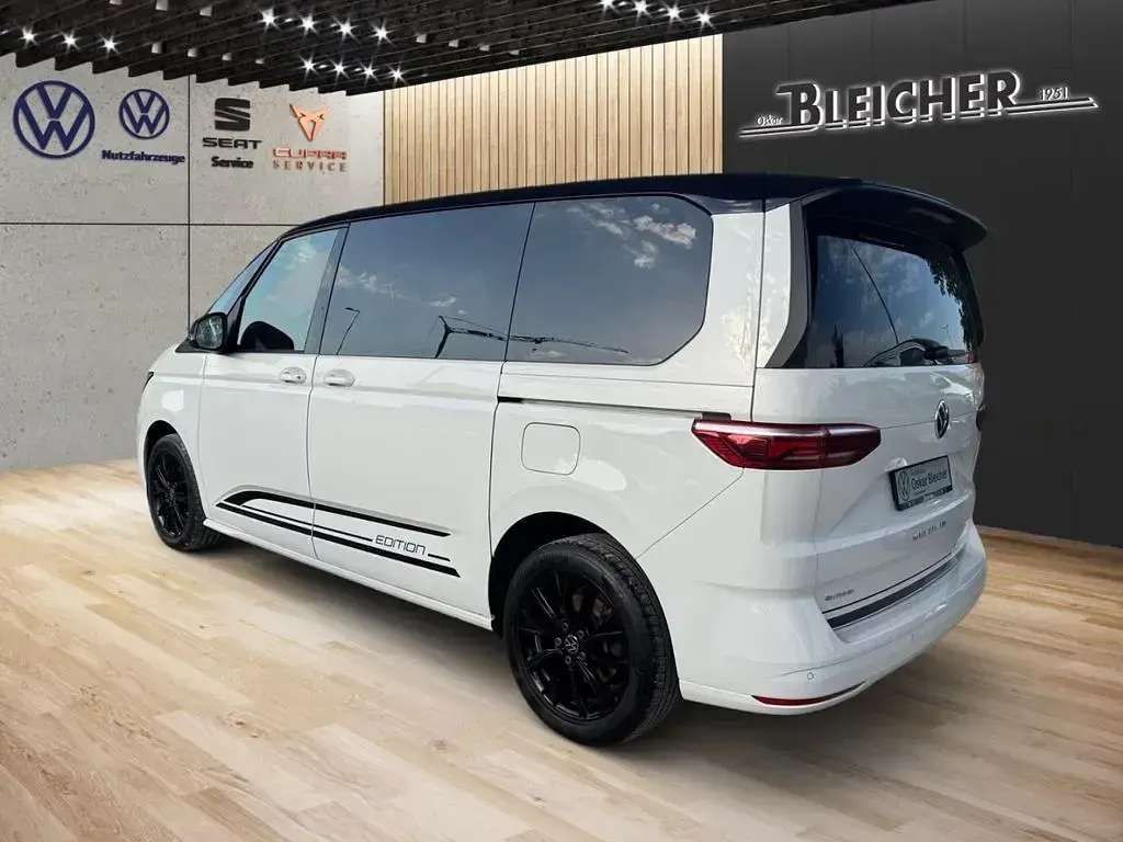 Gebraucht VW Multivan Edition 218 PS (160 kW) 2022 Weiss Van / Kleinbus