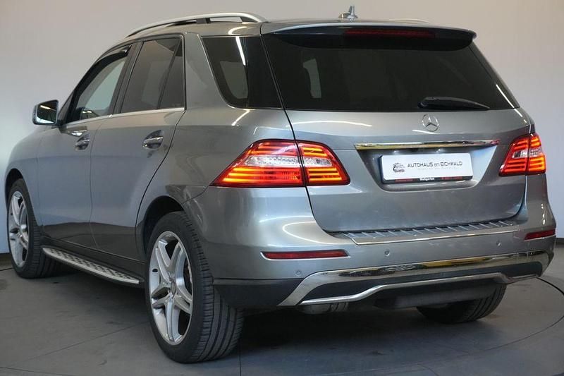 Gebraucht Mercedes ML350 258 PS (189 kW) 2013 Grau SUV