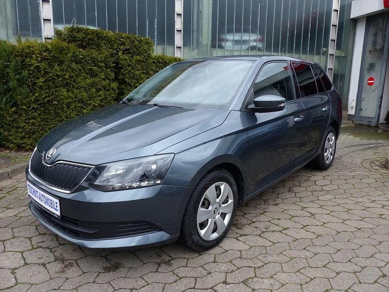 Gebraucht Skoda Fabia Ambition 110 PS (80 kW) 2016 Grau Kombi