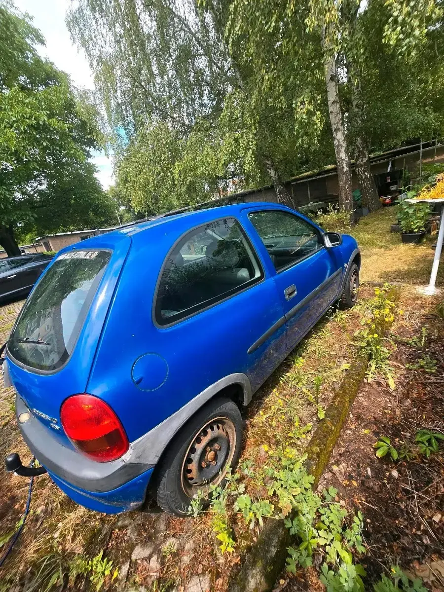 Gebraucht Opel Corsa 55 PS (40 kW) 1998 Blau Kleinwagen