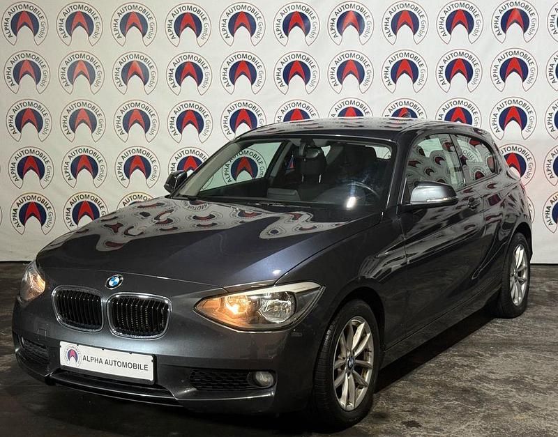 Grau Gebraucht 2014 BMW 116 Kleinwagen | 8.990 € (Fairer Preis) - Bild 1/4