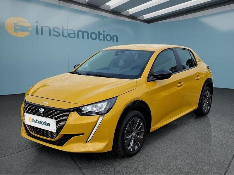 Gebraucht Peugeot e-208 Active 100 kW (136 PS) 2022 Gelb Kleinwagen