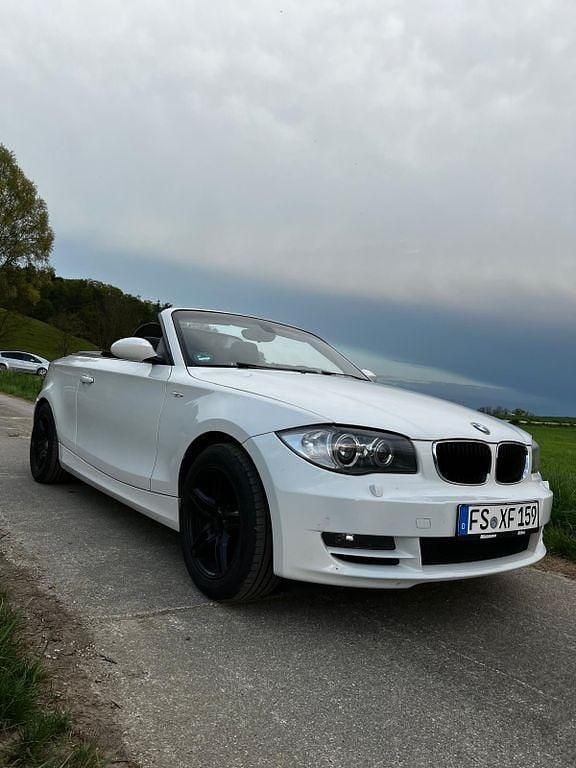 Weiß Gebraucht 2008 BMW 120 Cabriolet Cabrio | 4.800 € (Superpreis) - Bild 1/4