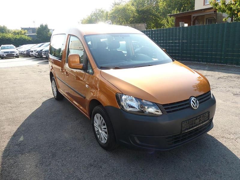 Gebraucht VW Caddy Trendline 86 PS (63 kW) 2014 Orange Van / Kleinbus