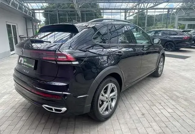 Gebraucht VW Taigo R-line 150 PS (110 kW) 2023 Schwarz metallic SUV