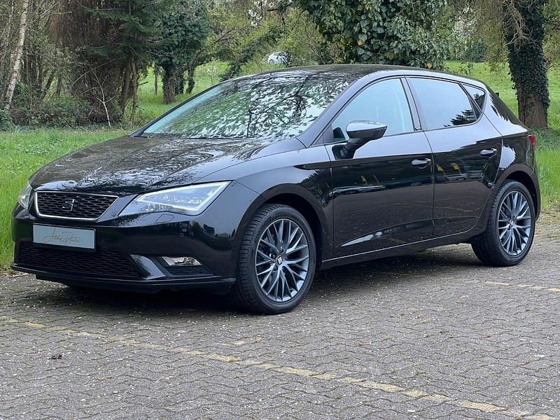 Gebraucht Seat Leon 110 PS (80 kW) 2015 Schwarz Kleinwagen