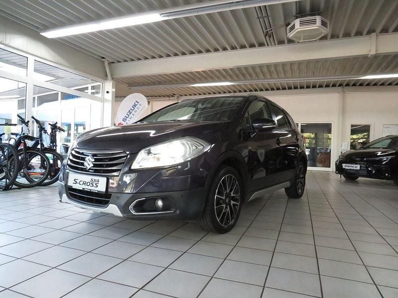 Grau Gebraucht 2015 Suzuki SX4 S-Cross Limited SUV | 10.800 € (Fairer Preis) - Bild 1/4