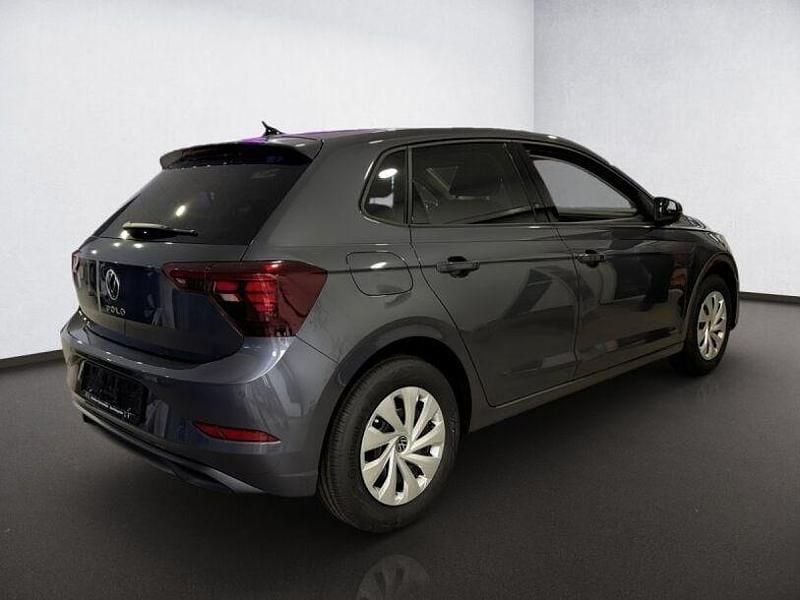 Neu VW Polo Life 95 PS (69 kW) 2025 Grau Limousine