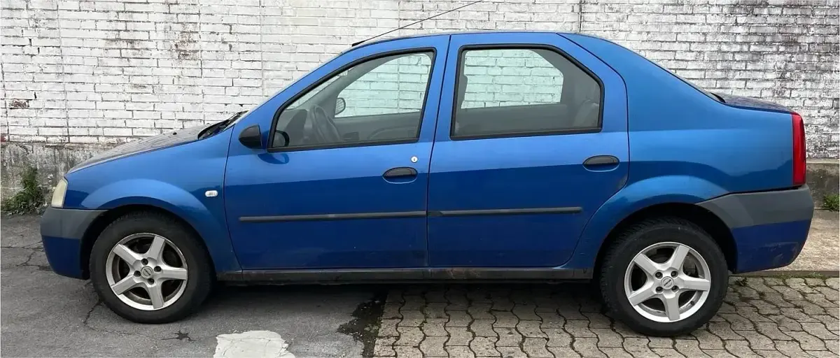 Occasion Dacia Logan 75 ch (55 kW) 2006 Bleue Citadine