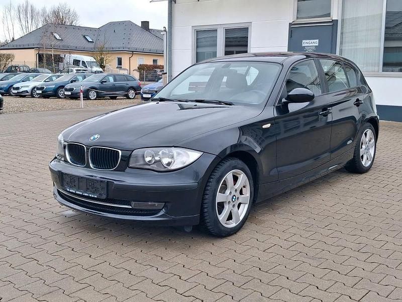 Gebraucht BMW 118 Advantage 143 PS (105 kW) 2009 Schwarz Kleinwagen