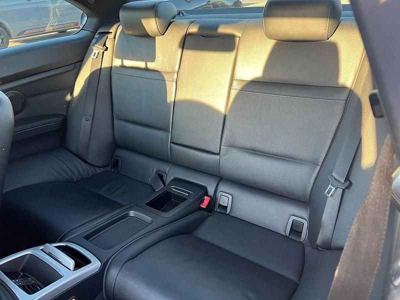 Second-hand BMW 320 184 CP (135 kW) 2010 Albastru Coupe