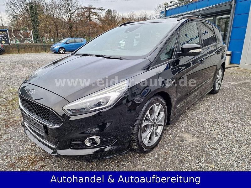 Gebraucht Ford S-MAX ST-Line 190 PS (139 kW) 2018 Shadow black Van / Kleinbus