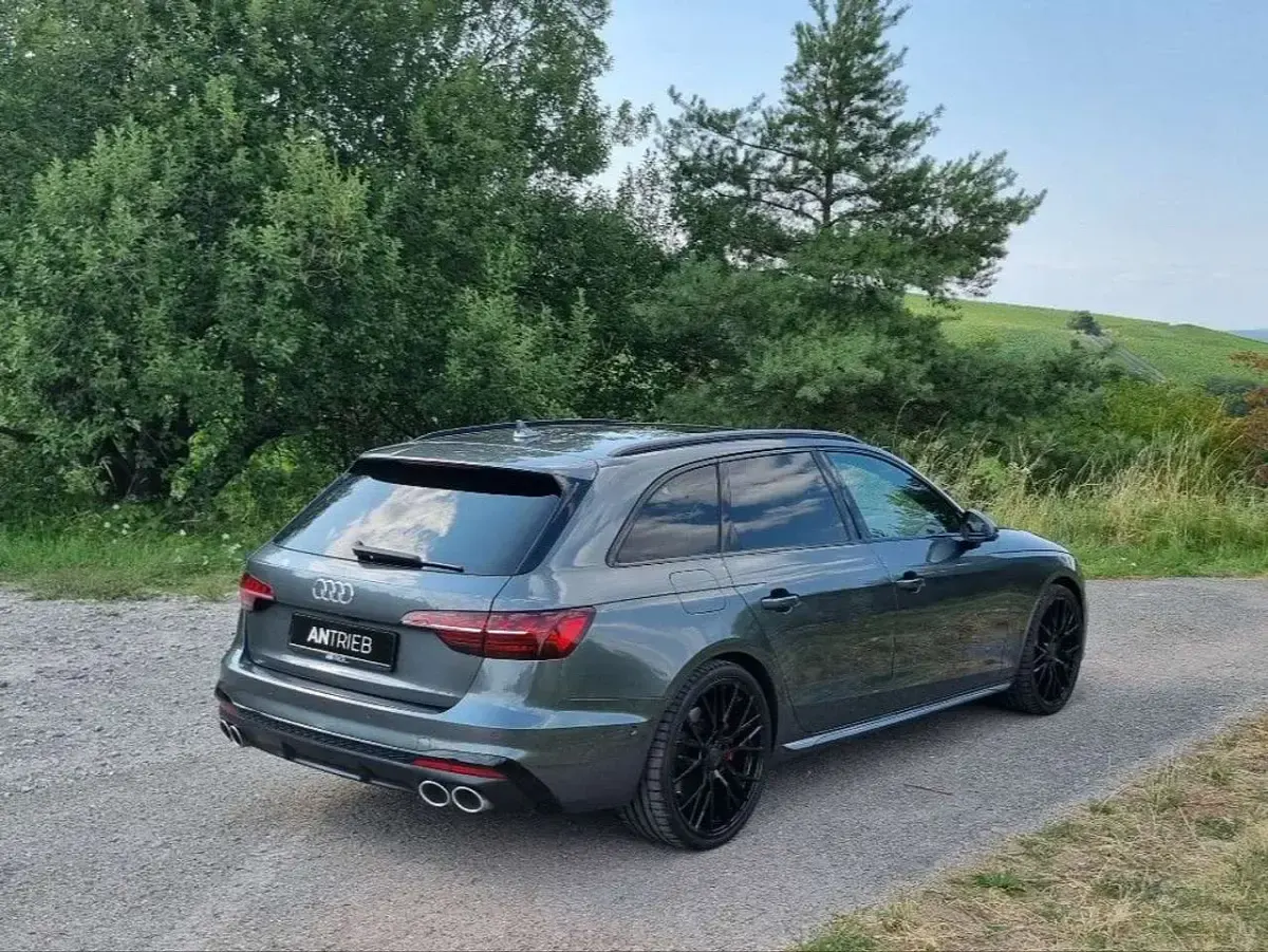Gebraucht Audi S4 Ambiente 347 PS (255 kW) 2019 Grau Kombi