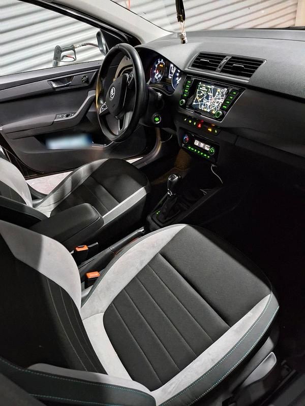 Gebraucht Skoda Fabia Joy 110 PS (80 kW) 2016 Schwarz Kombi