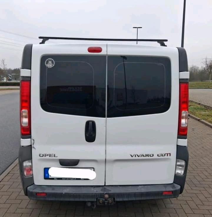 Gebraucht Opel Vivaro 2013 Weiß Van / Kleinbus