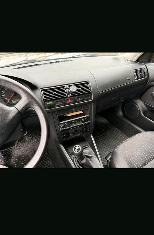 Gebraucht VW Golf IV 75 PS (55 kW) 2001 Schwarz