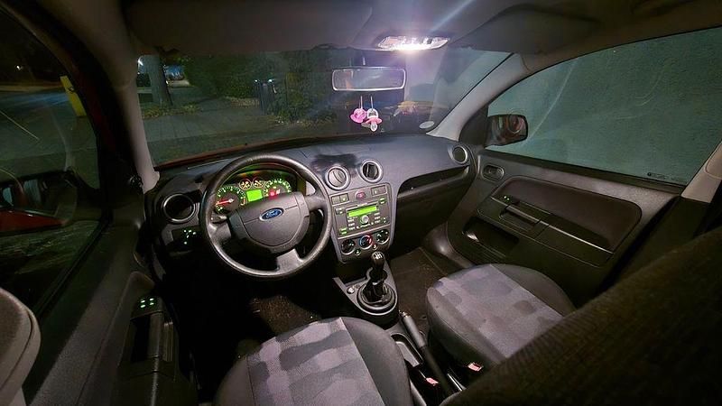 Gebraucht 2011 Ford Fusion Style Limousine | 3.000 € (Fairer Preis) - Bild 1/4