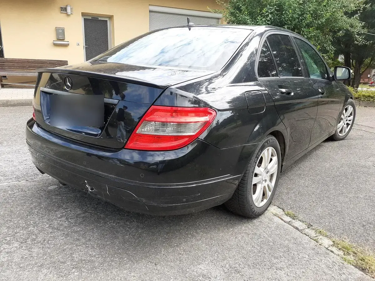 Gebraucht Mercedes C180 156 PS (114 kW) 2007 Schwarz Limousine