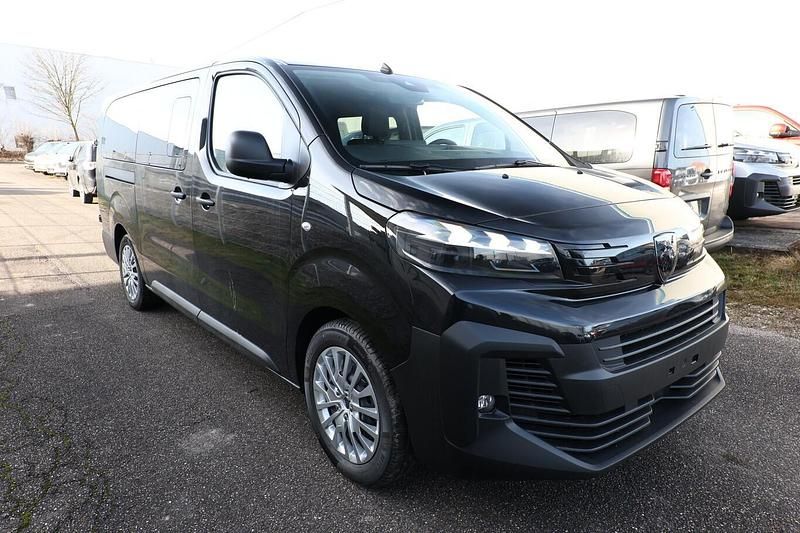 Neu Peugeot Expert 177 PS (130 kW) 2025 Schwarz metallic Van