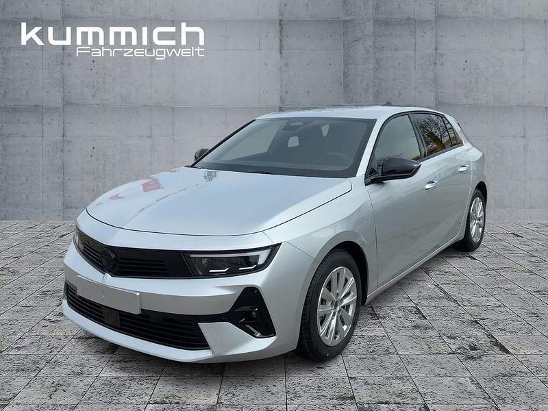 Neu Opel Astra 145 PS (106 kW) 2026 Silber Limousine