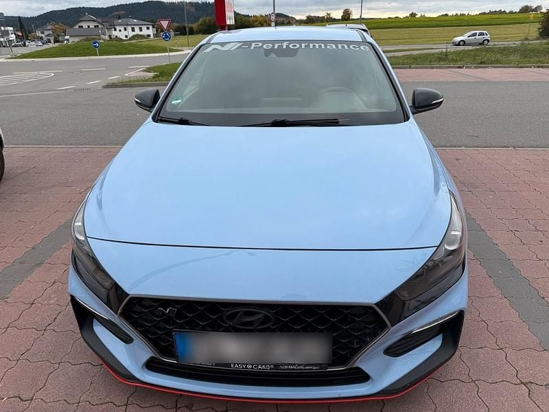 Blau Gebraucht 2019 Hyundai i30 N Performance Limousine | 16.299 € (Superpreis) - Bild 1/4