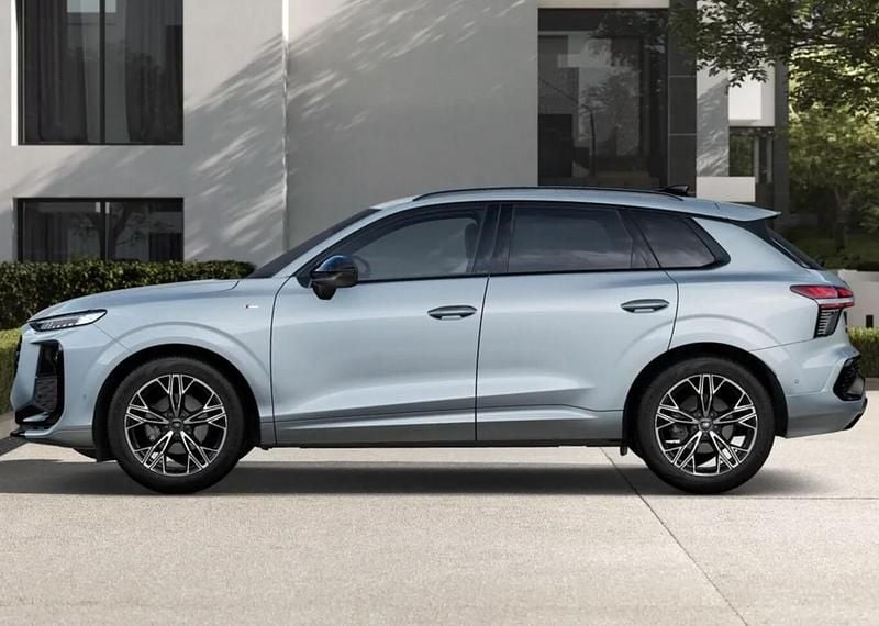 Nuova Audi Q3 Advanced 150 CV (110 kW) 2025 Grigio SUV