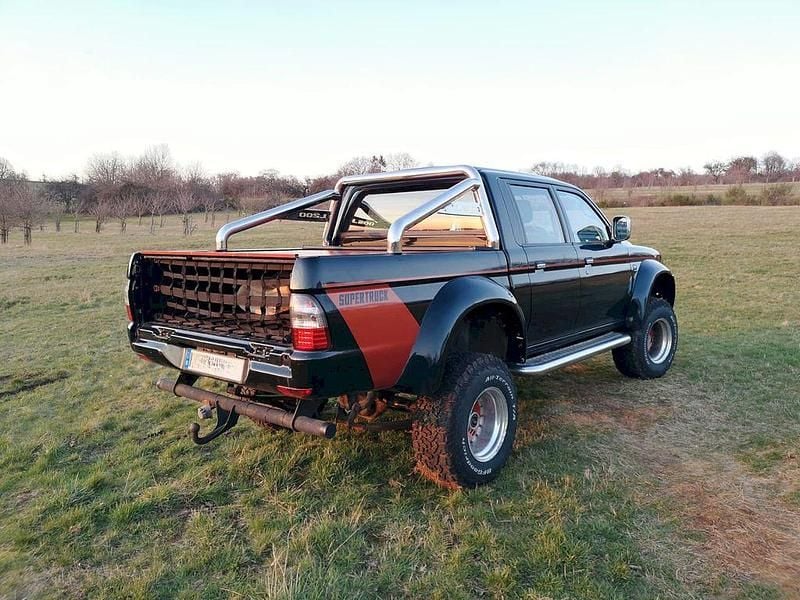 Gebraucht Mitsubishi L200 99 PS (72 kW) 1997 Schwarz Pickup