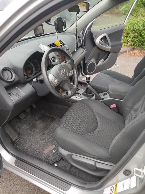 Gebraucht Toyota RAV4 175 PS (128 kW) 2009 Silber SUV