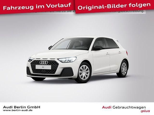 Cortinaweiß Gebraucht 2024 Audi A1 Sportback Basis Kleinwagen | 22.999 € (Fairer Preis) - Bild 1/3