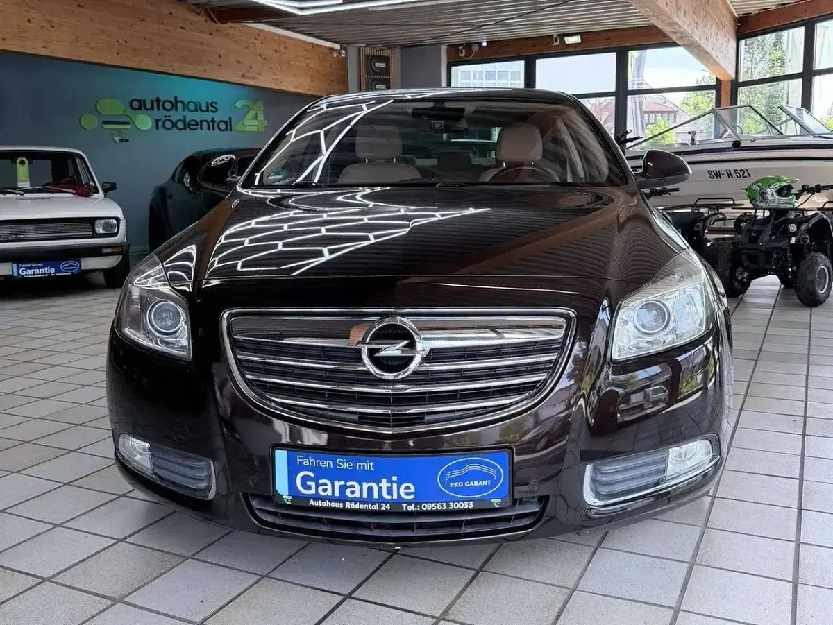 Gebraucht Opel Insignia Innovation 160 PS (117 kW) 2013 Mahogany brown (p2/so) Limousine