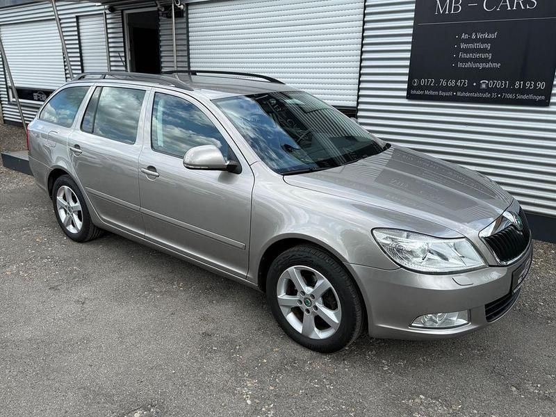 Other Gebraucht 2012 Skoda Octavia Ambition Kombi | 1.999 € (Guter Preis) - Bild 1/4
