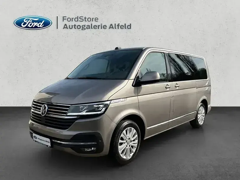 Usata VW Multivan Highline 2022 Beige Monovolume