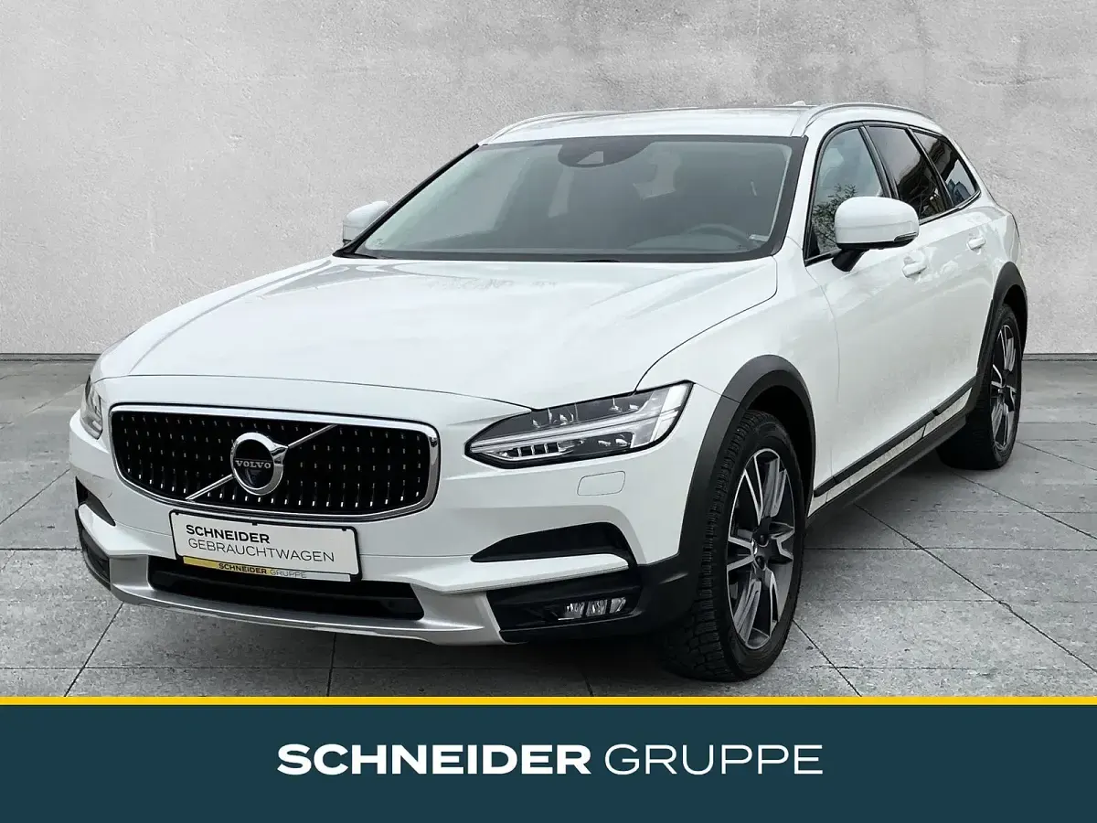 Gebraucht Volvo V90 CC Pro 250 PS (183 kW) 2019 Kombi