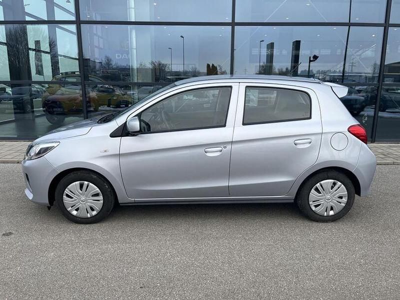 Gebraucht Mitsubishi Space Star Select 71 PS (52 kW) 2024 Silber Limousine