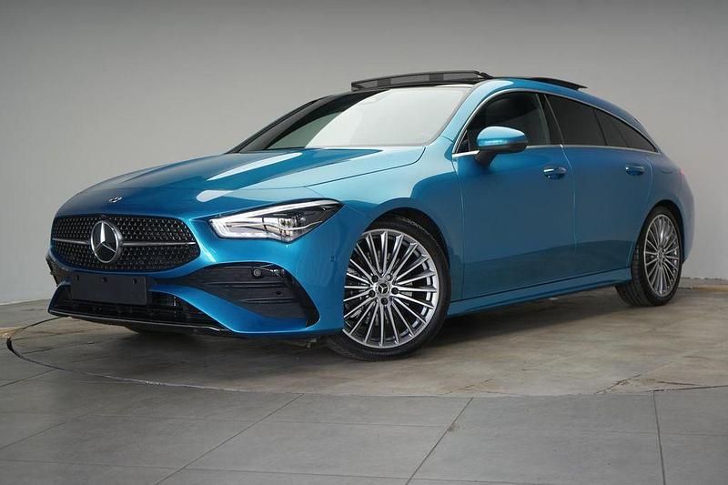 Gebraucht Mercedes CLA200 Shooting Brake Advanced 163 PS (119 kW) 2025 Blau Kombi