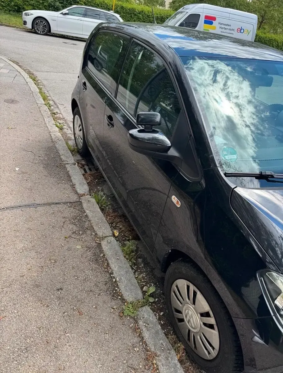 Gebraucht VW up! 60 PS (44 kW) 2012 Schwarz Kleinwagen