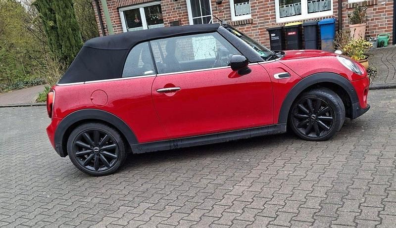 Second-hand Mini Cooper 136 CP (100 kW) 2018 Roșu Hatchback