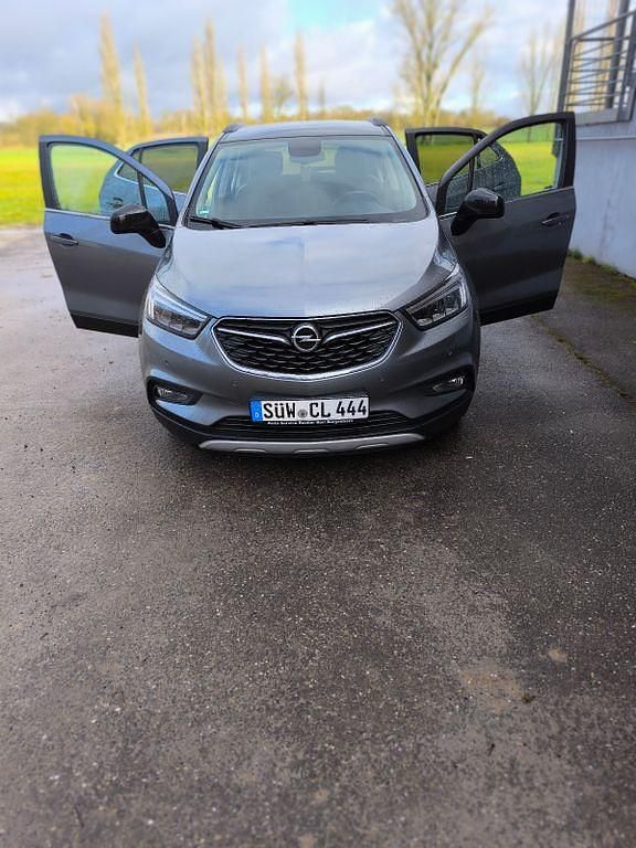 Grau Gebraucht 2017 Opel Mokka X Edition SUV | 11.600 € (Fairer Preis) - Bild 1/4