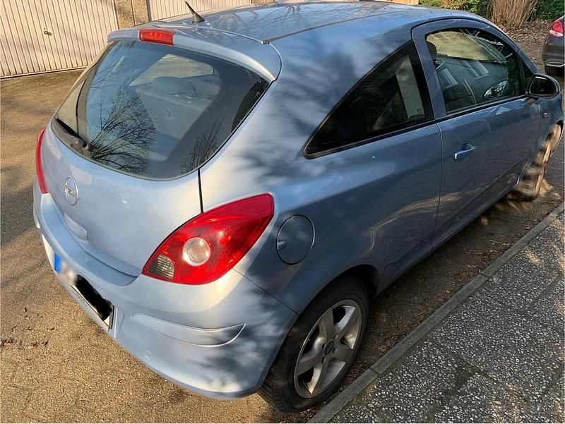 Second-hand Opel Corsa 80 CP (58 kW) 2008 Albastru Hatchback