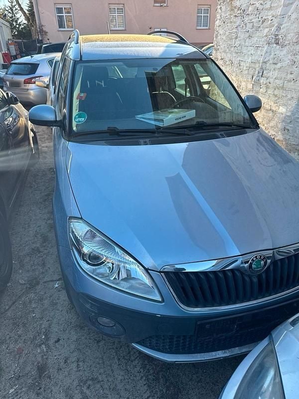 Gebraucht Skoda Roomster 2011 Blau Van / Kleinbus