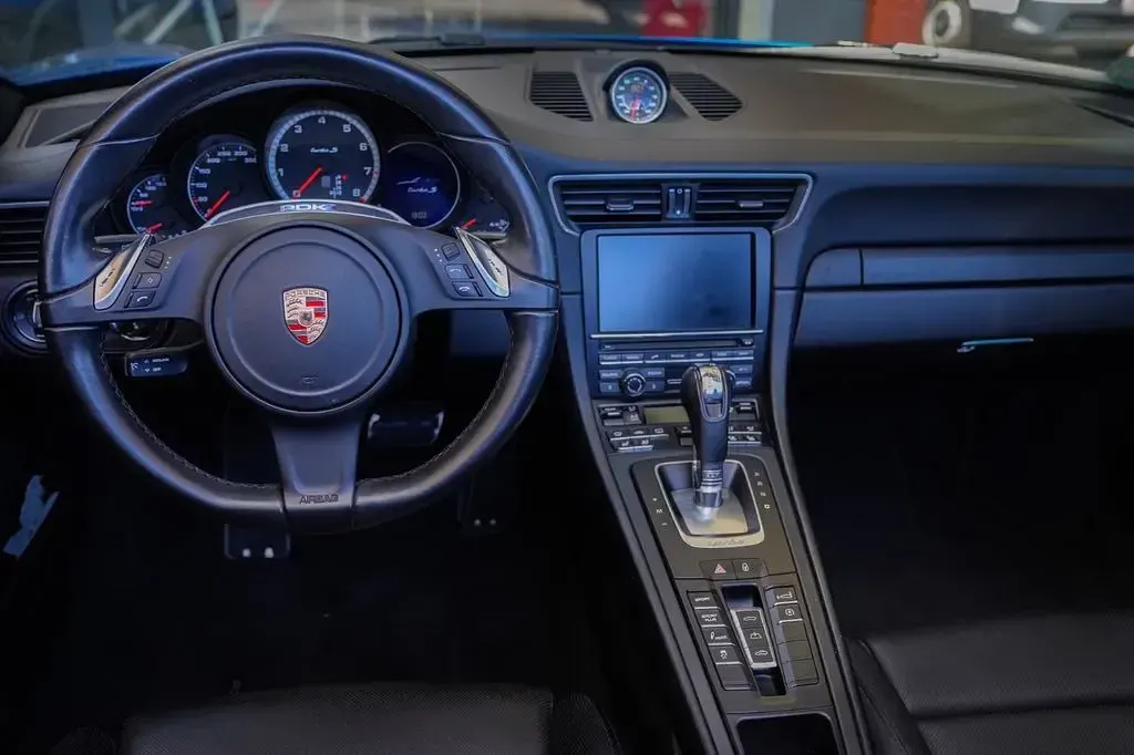 Gebraucht Porsche 991 560 PS (411 kW) 2015 Blau Cabrio
