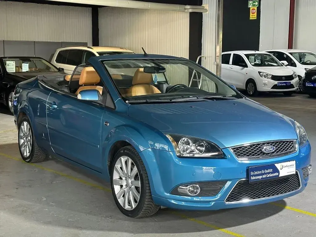 Gebraucht Ford Focus Cabriolet Titanium 145 PS (106 kW) 2007 Blau Cabrio