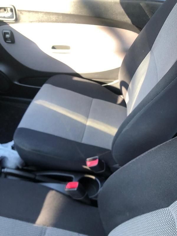 Gebraucht Daihatsu Cuore 2003 Silber Kleinwagen