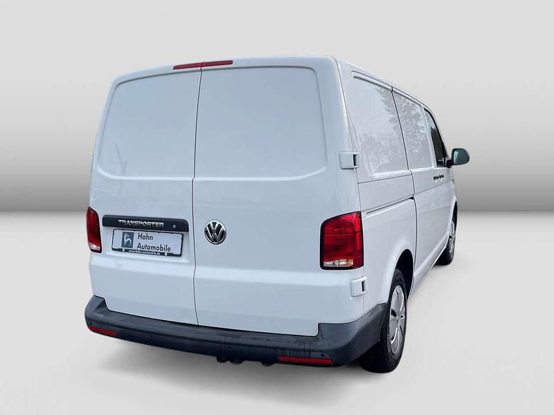 Gebraucht VW Transporter 110 PS (80 kW) 2021 Candyweiß Van