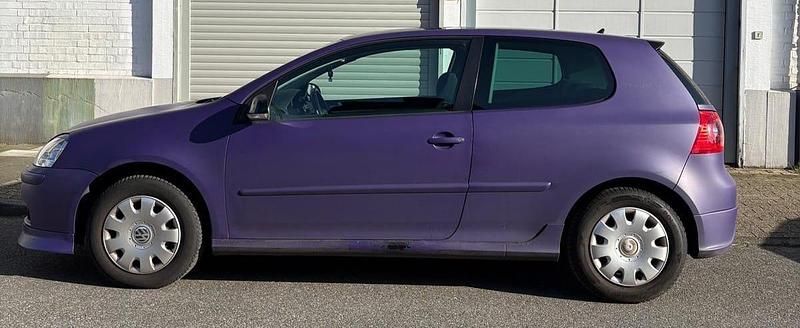 Gebraucht VW Golf V 102 PS (75 kW) 2007 Violet Kleinwagen