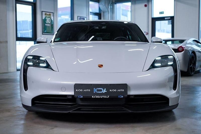 Gebraucht Porsche Taycan Sport Turismo 350 kW (476 PS) 2022 Weiß Limousine