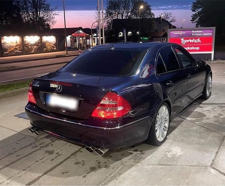 Gebraucht Mercedes E500 306 PS (225 kW) 2003 Limousine