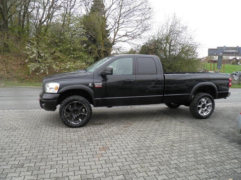 Second-hand Dodge Ram 355 CP (261 kW) 2007 Negru Pickup