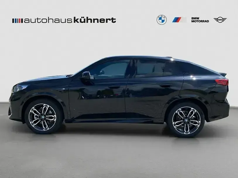 Gebraucht BMW X2 M Sport 170 PS (125 kW) 2025 Schwarz SUV