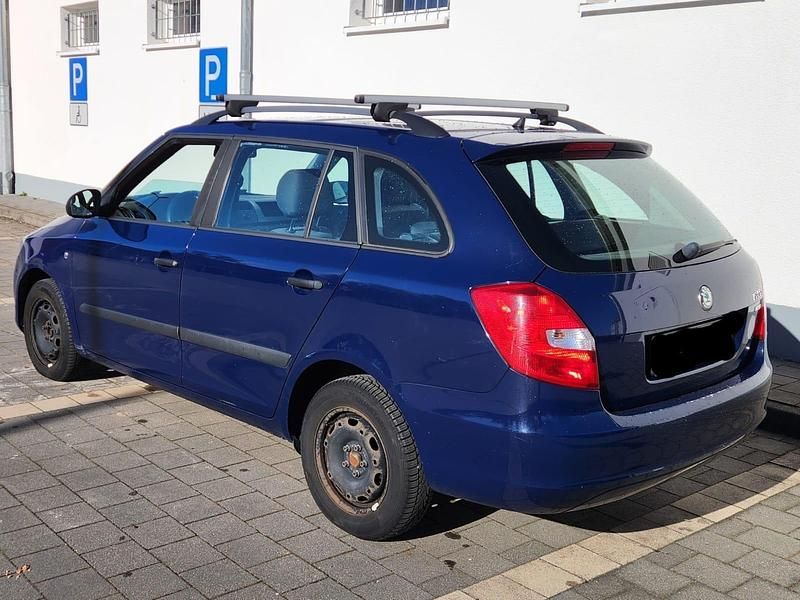 Gebraucht Skoda Fabia 86 PS (63 kW) 2012 Blau Kombi